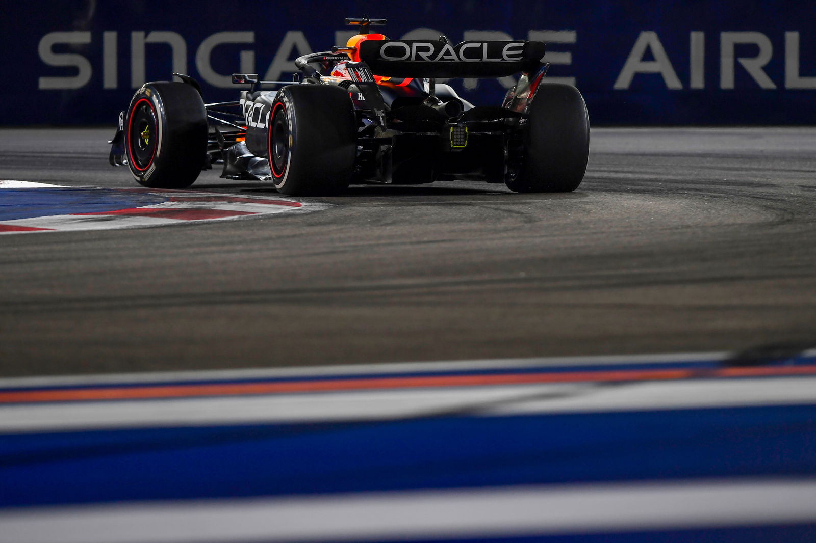 Norris declares McLaren have the “strongest” line-up after Piastri extension