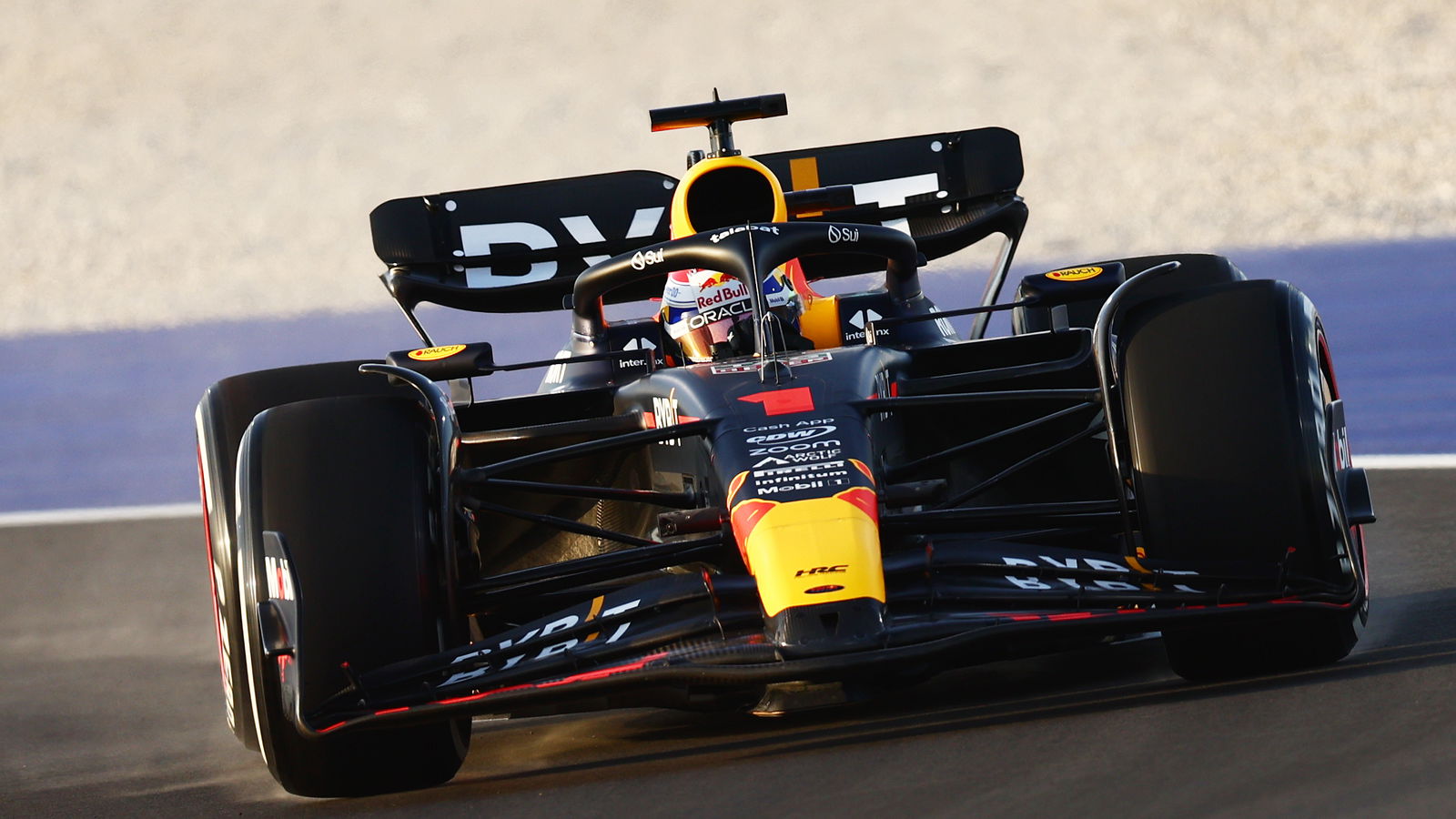 Verstappen heads mixed-up order in crucial sole Qatar practice