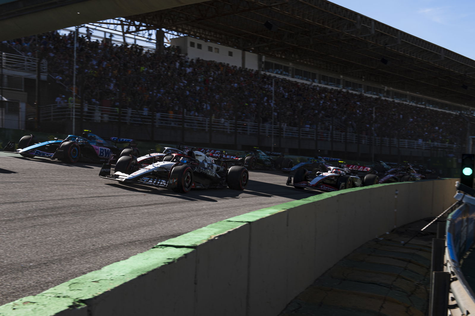 “Wild experience” of F1 Las Vegas Grand Prix has Lewis Hamilton intrigued