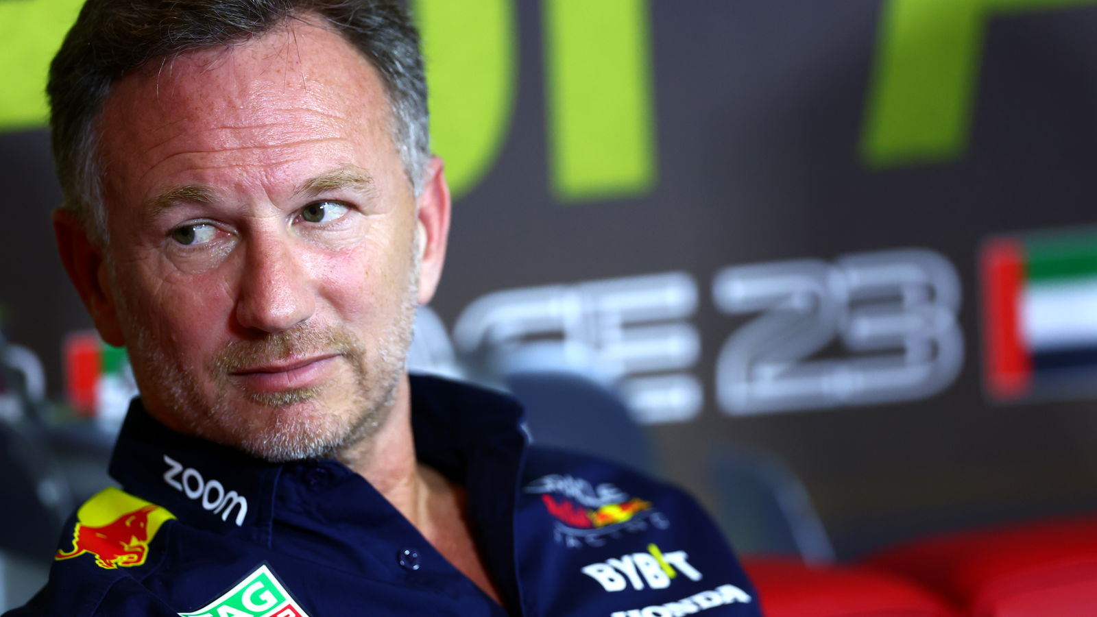 Horner Tegaskan AlphaTauri Jauh dari 'Pink Mercedes'