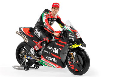 Aprilia: Bradley Smith 'not happy', but hope he stays