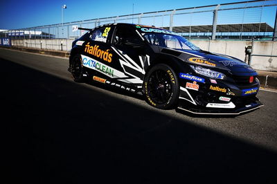 Shedden fastest on BTCC return at Silverstone test