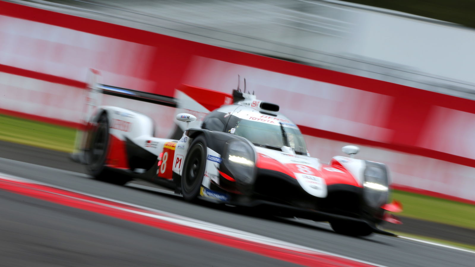 Alonso, Buemi inherit Fuji WEC pole for Toyota