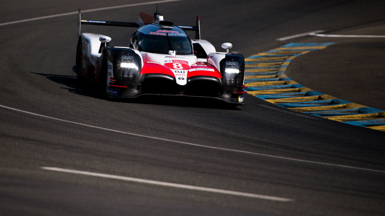 Toyota, Alonso di tiang sementara untuk Le Mans