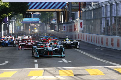 Albon joins new-look Nissan e.dams alongside Buemi