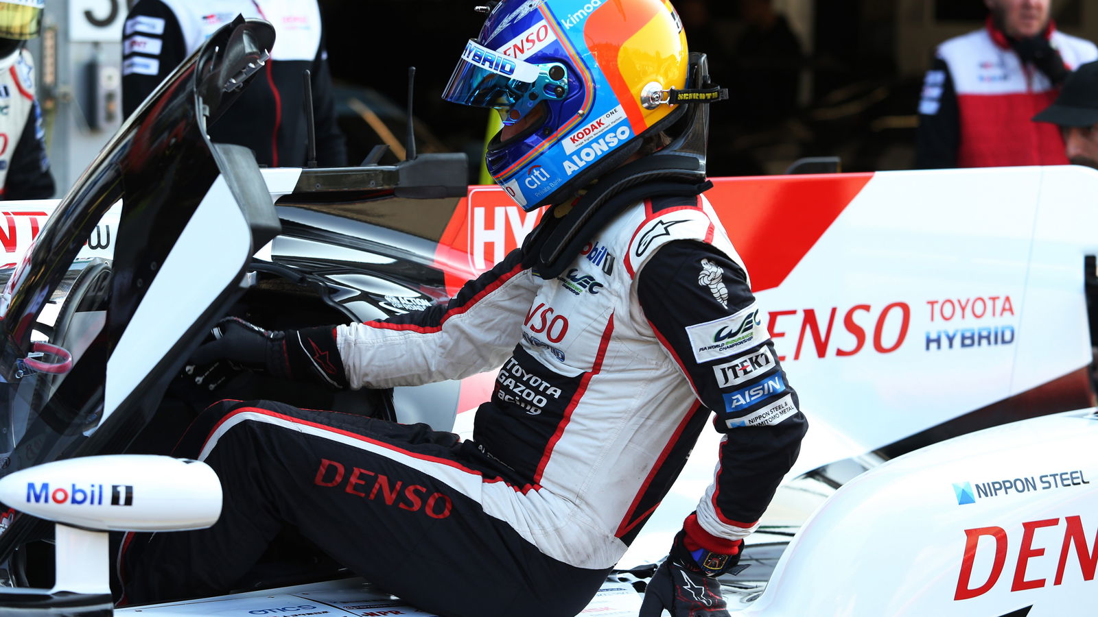 Alonso quickest, rain leads to four red flags in Spa FP2