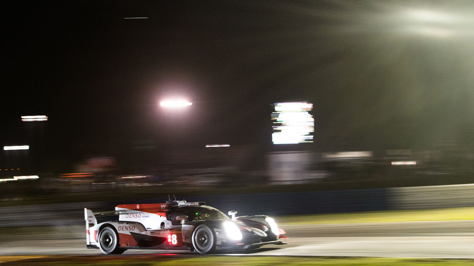 Alonso, Nakajima take Sebring WEC pole