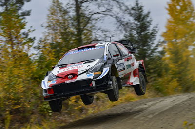 Dalam Performa Terbaiknya, Evans Pimpin WRC Finlandia