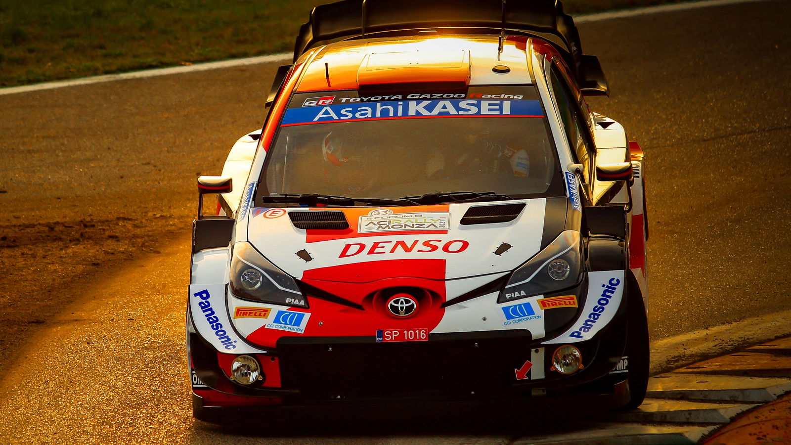 Evans shades Ogier after opening day's action at Rally Monza