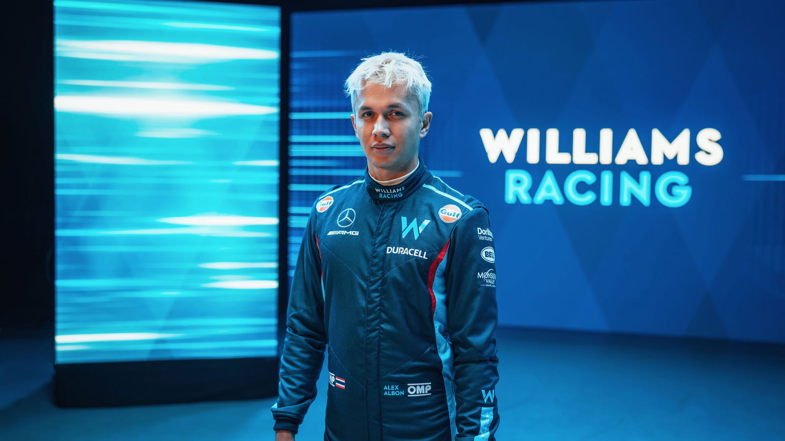 Albon Terinspirasi Aksi Hamilton dan Vettel di Luar Trek