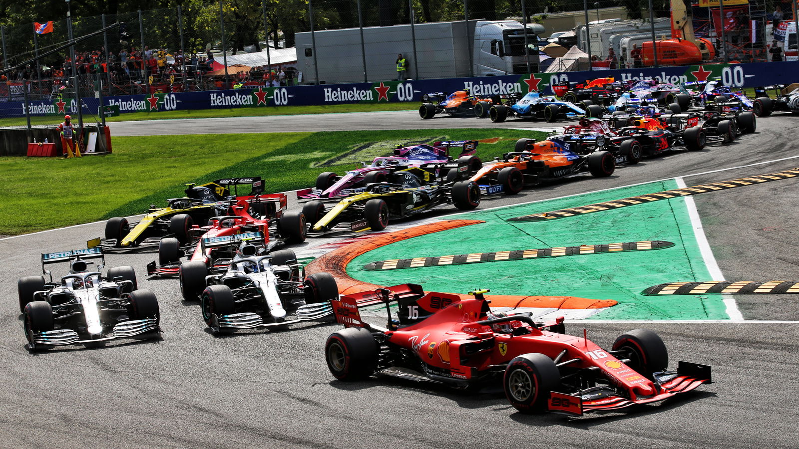 Kalender F1 2020 baru akan dimulai dengan delapan balapan Eropa