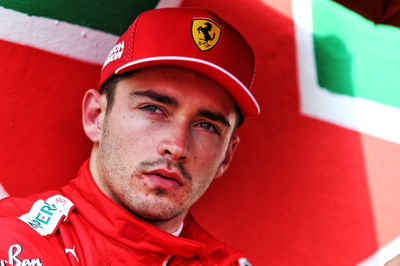 Leclerc 'mengecewakan' Ferrari dengan terjun payung tanpa izin