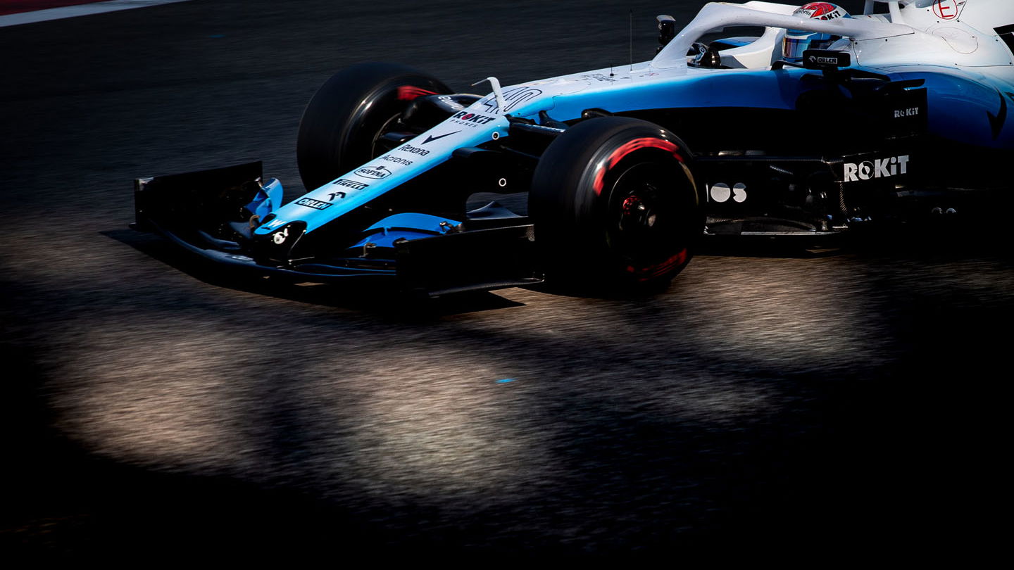 Williams FW43 mengaspal di Catalunya