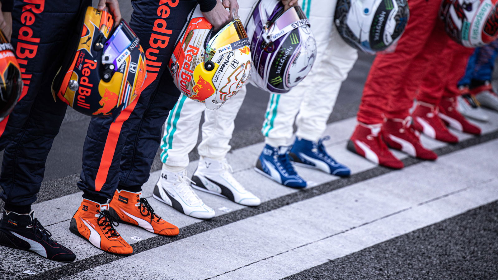 Kuis: Tebak pembalap F1 dari petunjuknya