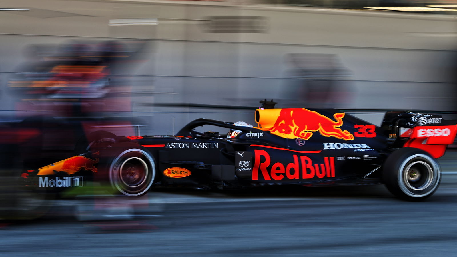 Pirelli mixes up F1 tyre compounds for Silverstone double-header