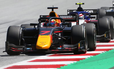 Tsunoda holds off Zhou for maiden F2 pole in Austria