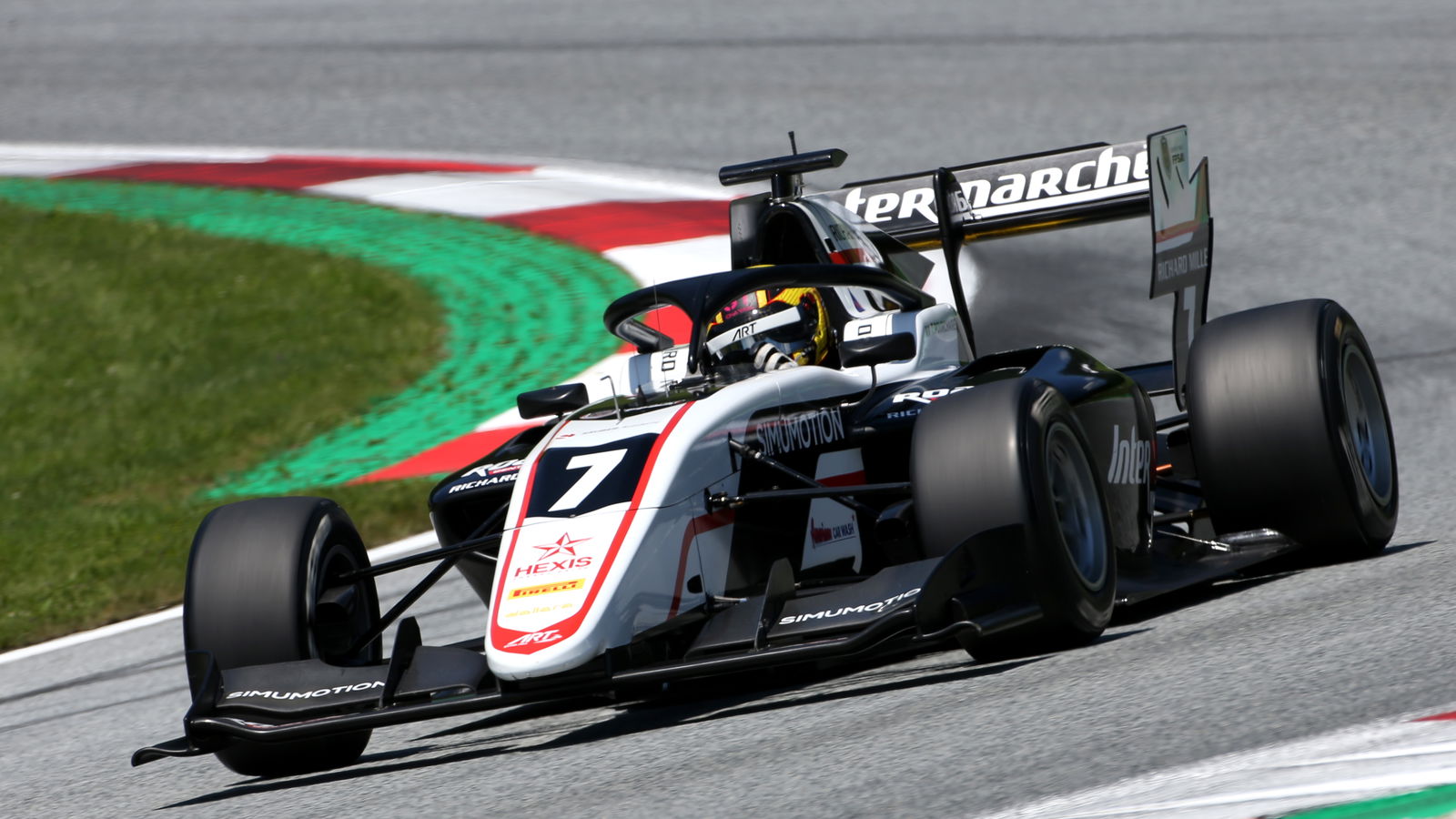 Pourchaire claims maiden Formula 3 pole in chaotic Monza qualifying
