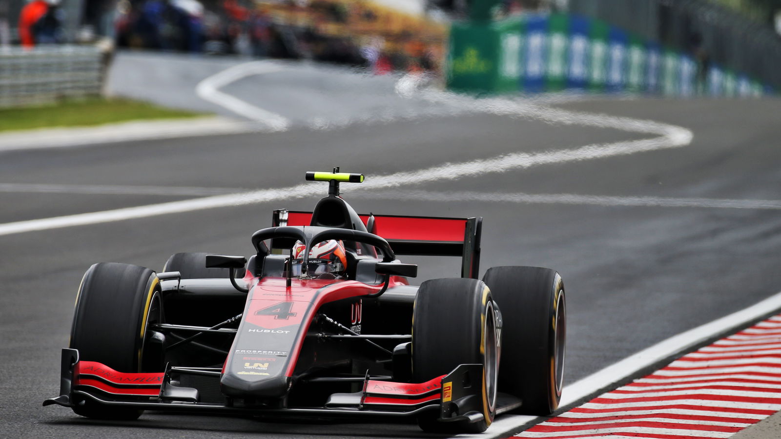 Ilott mengamankan tiang F2 ketiga tahun 2020 di Spanyol untuk memperpanjang keunggulan poin