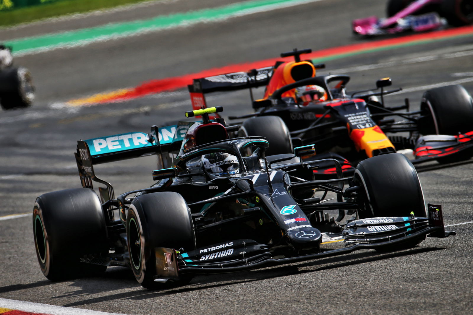 Bottas says deficit to F1 teammate Hamilton ‘pisses me off’