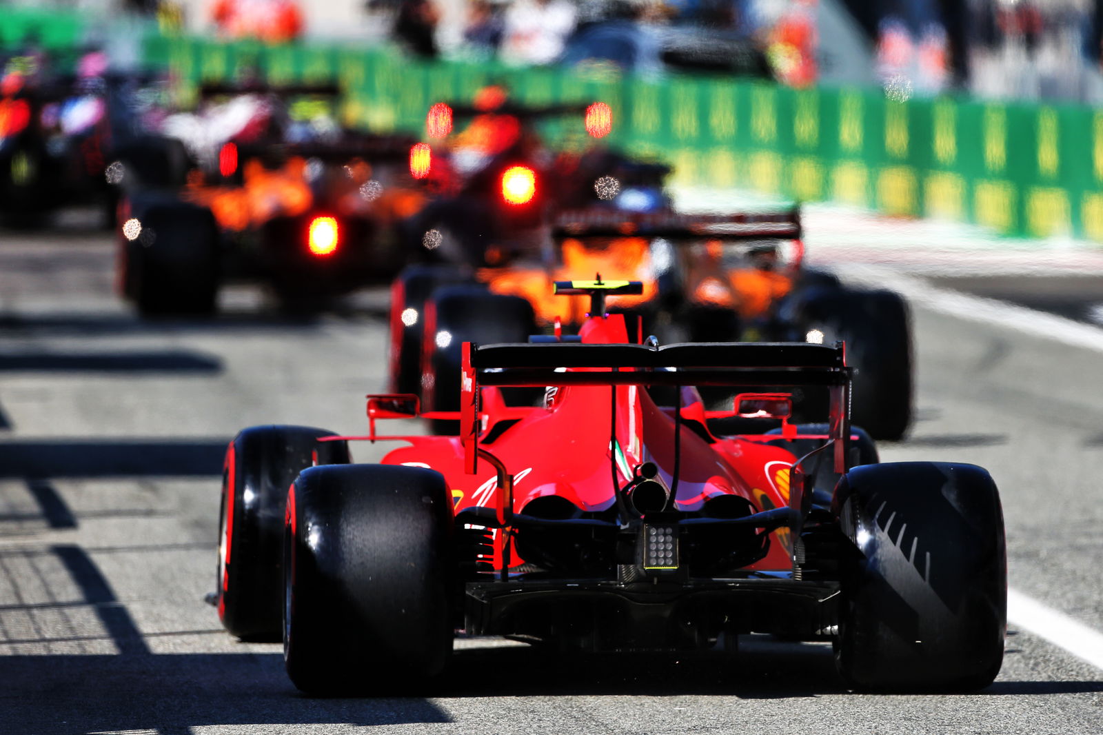 Mengapa McLaren melihat sedikit arti dalam pertarungan F1 yang 'tidak mungkin' dengan Mercedes