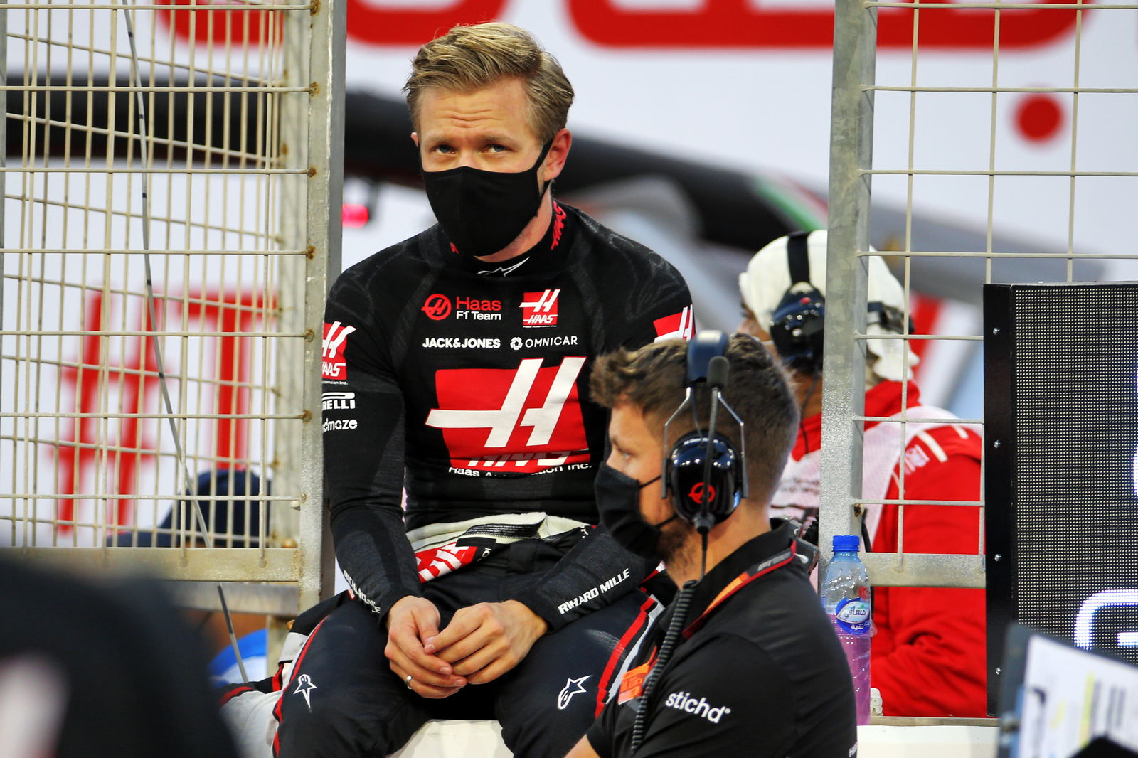 Who is driving when during Bahrain’s F1 pre-season test?