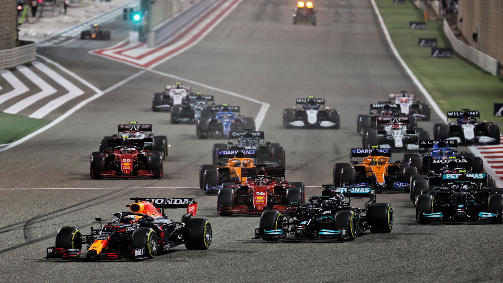 Bahrain signs new long-term deal to remain on F1 calendar until 2036