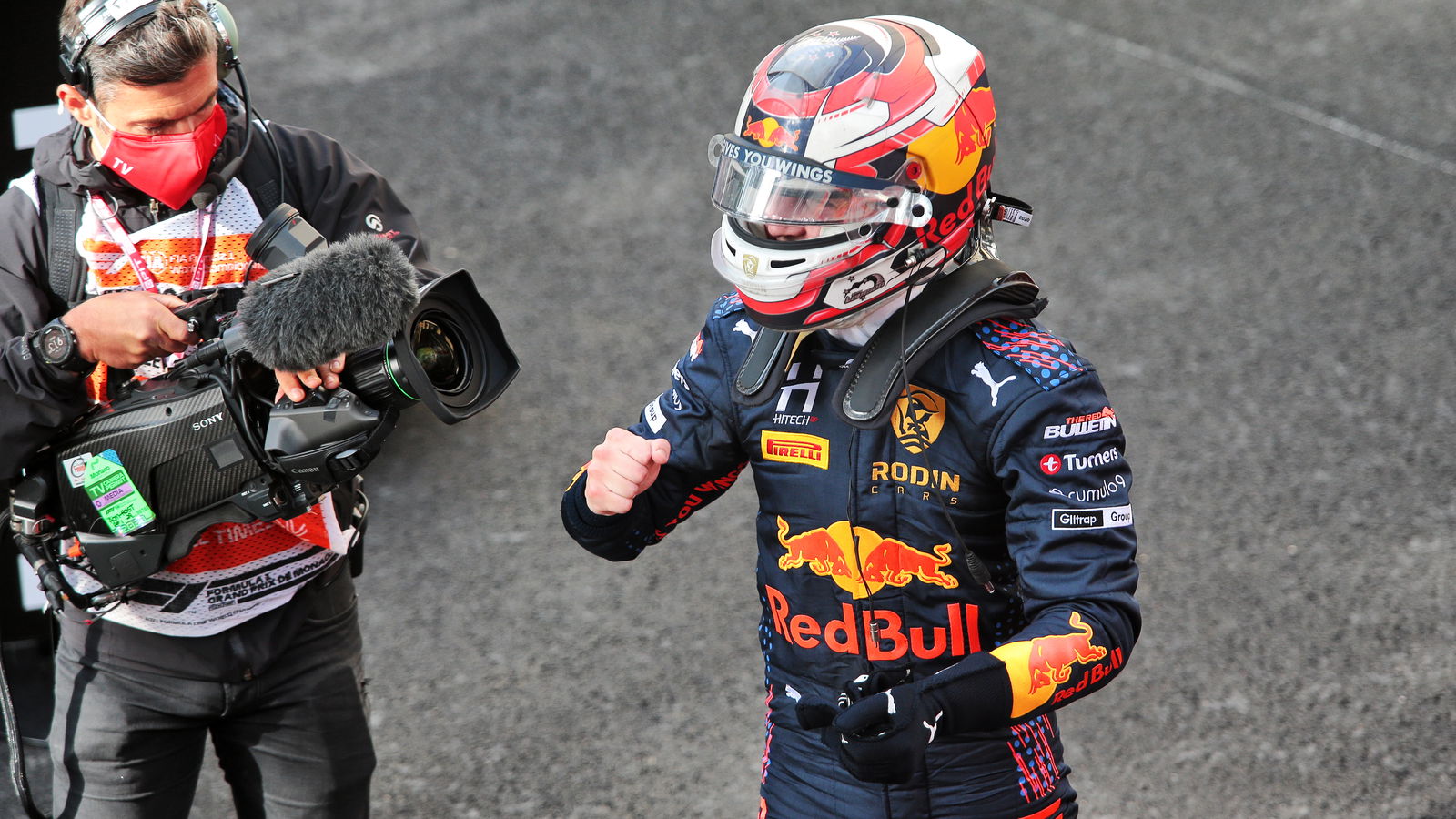 Lawson beats Hitech teammate Vips to Baku Formula 2 pole