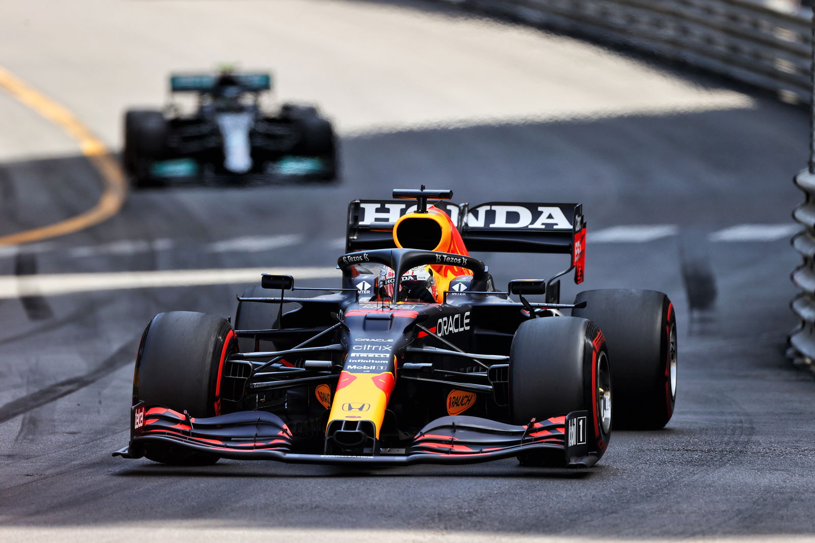 Daniel Ricciardo Butuh Gaya Balap Khusus untuk MCL35M