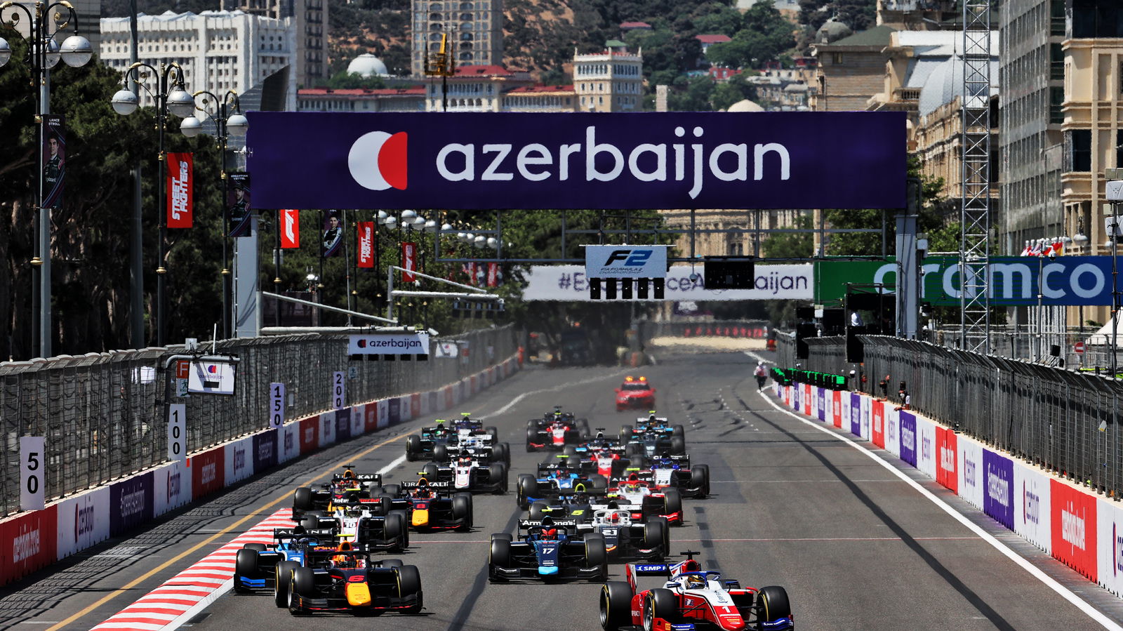 Shwartzman dominates Baku Formula 2 sprint race to take first win of 2021