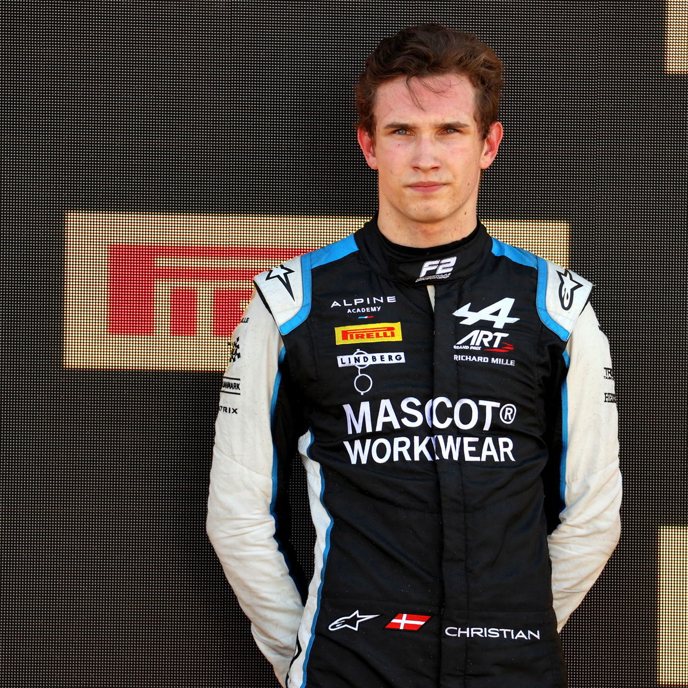 Carpenter apologises for Montoya clash