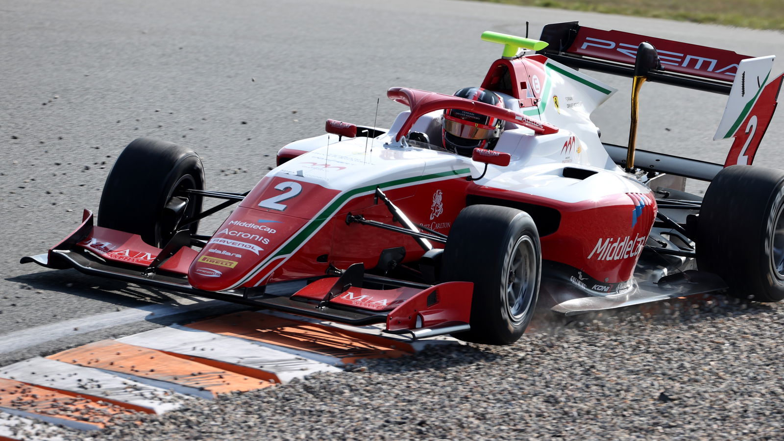 Leclerc resists Sargeant to win opening Zandvoort F3 sprint race