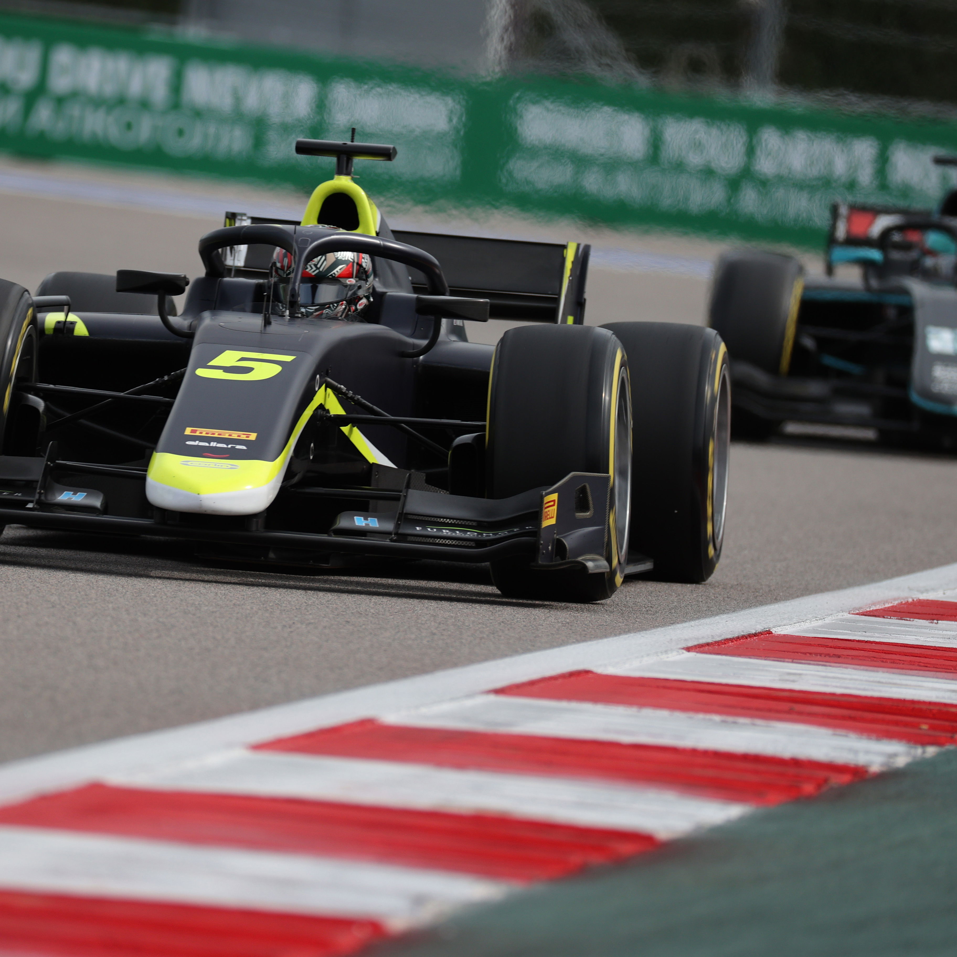 Canamasas back with Carlin