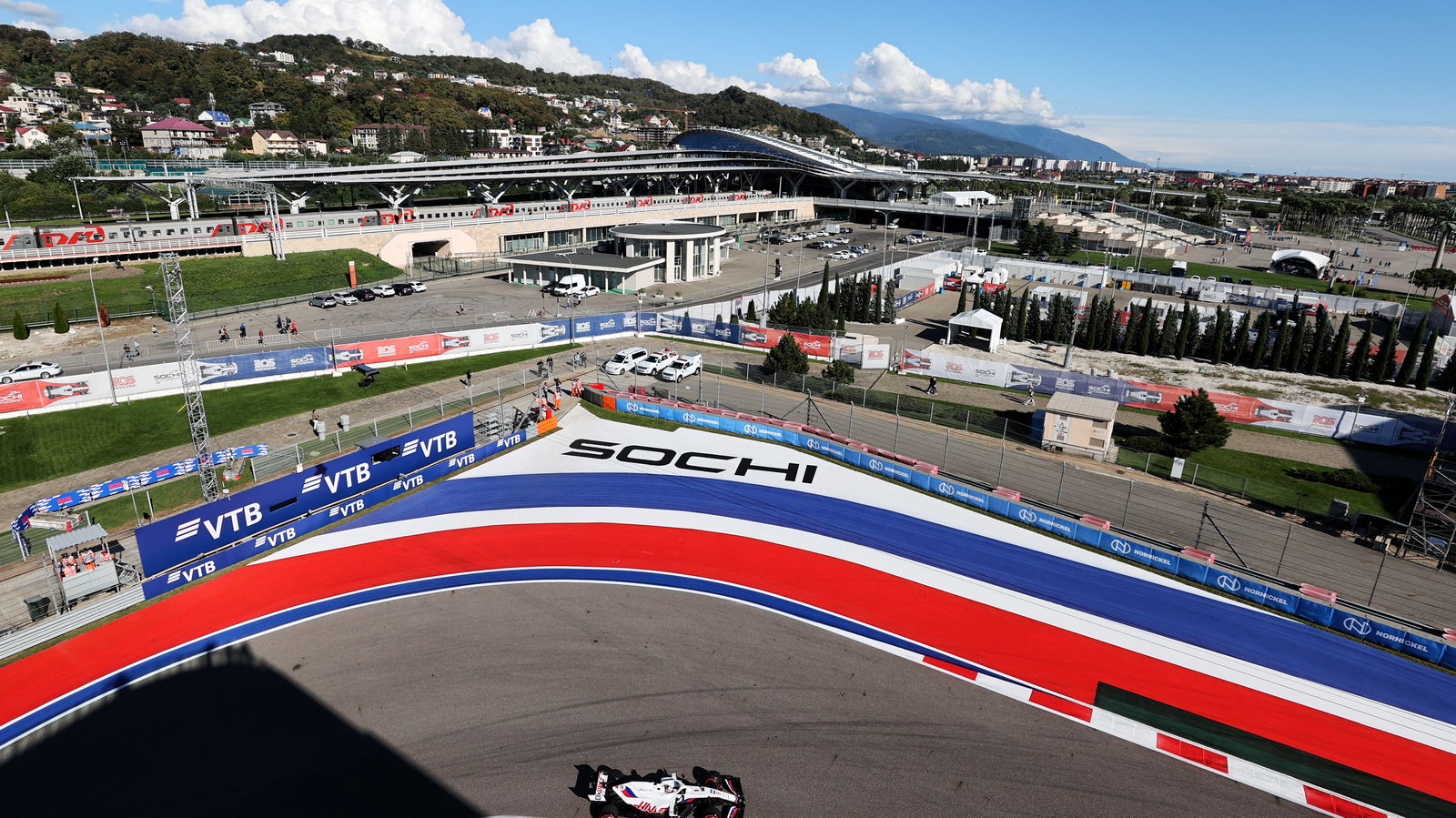 F1 Batalkan Grand Prix Rusia setelah Invasi Ukraina