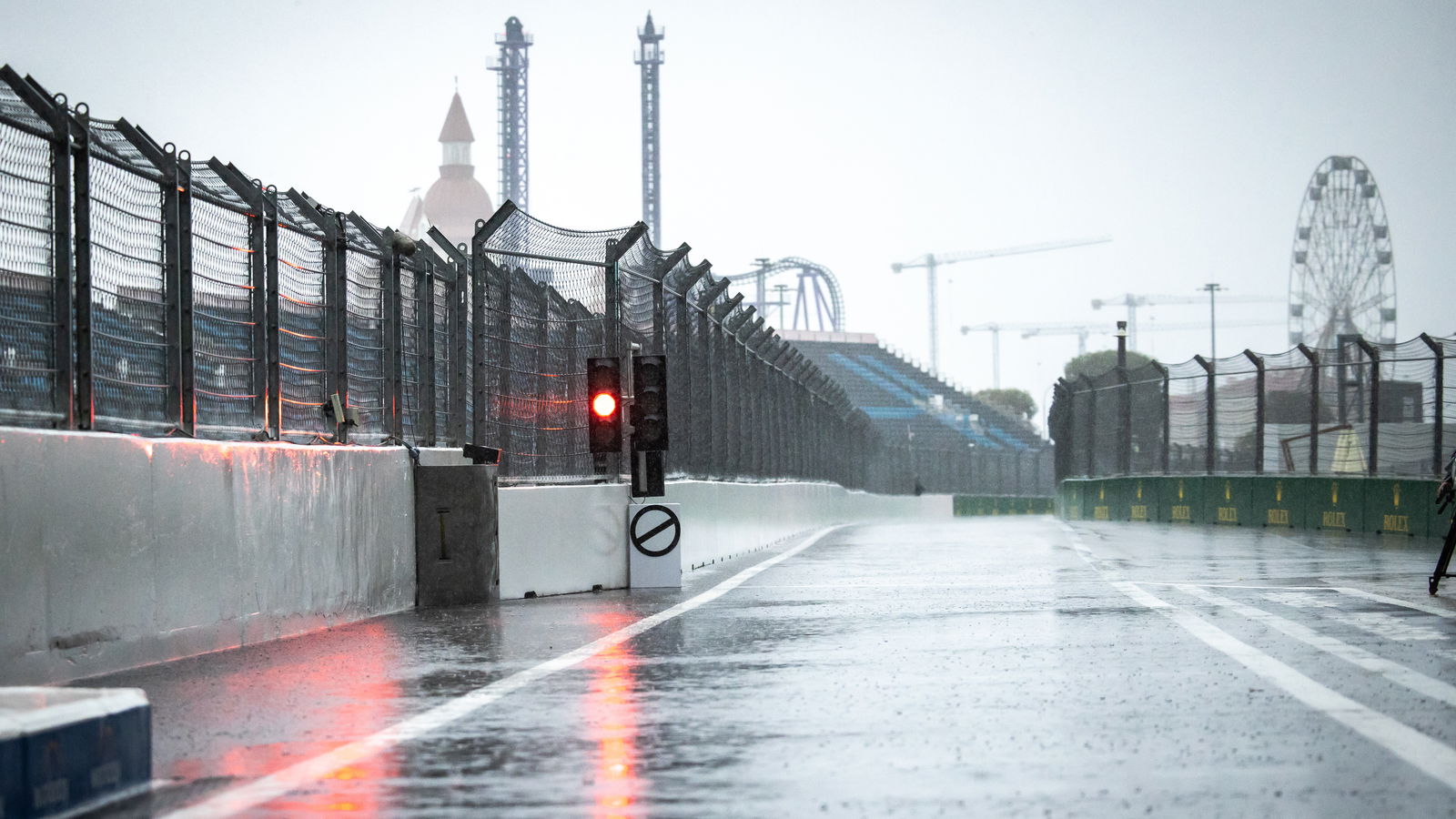 F1 cancels final practice due to heavy rain at Sochi