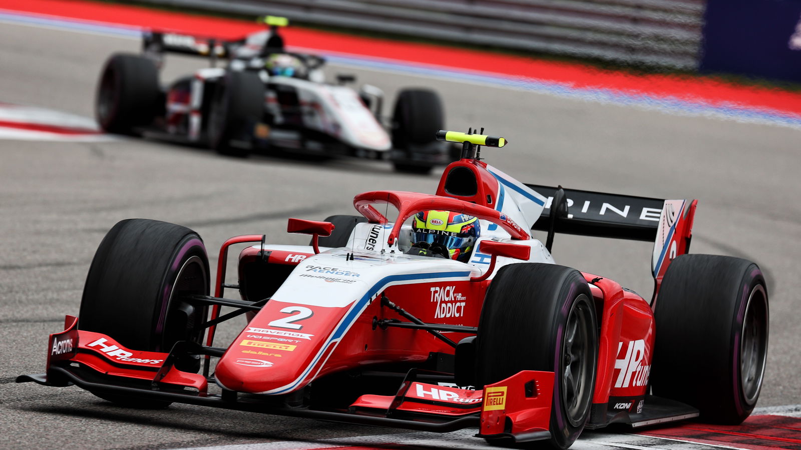 Piastri extends F2 points lead with comfortable Sochi feature race win