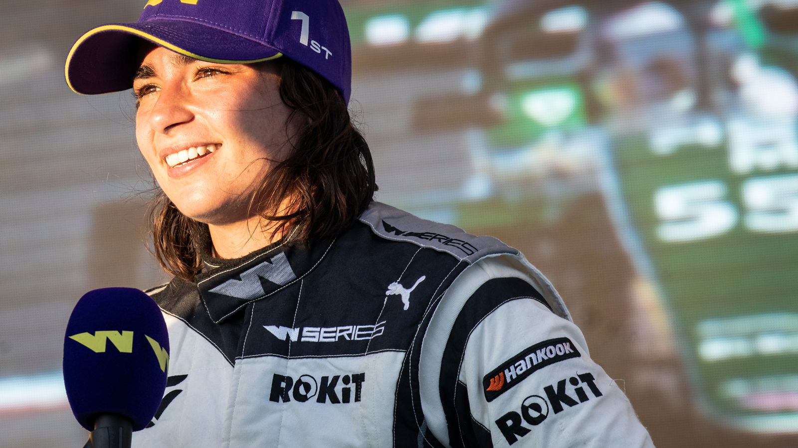 Jamie Chadwick retains W Series title after dominating Austin finale