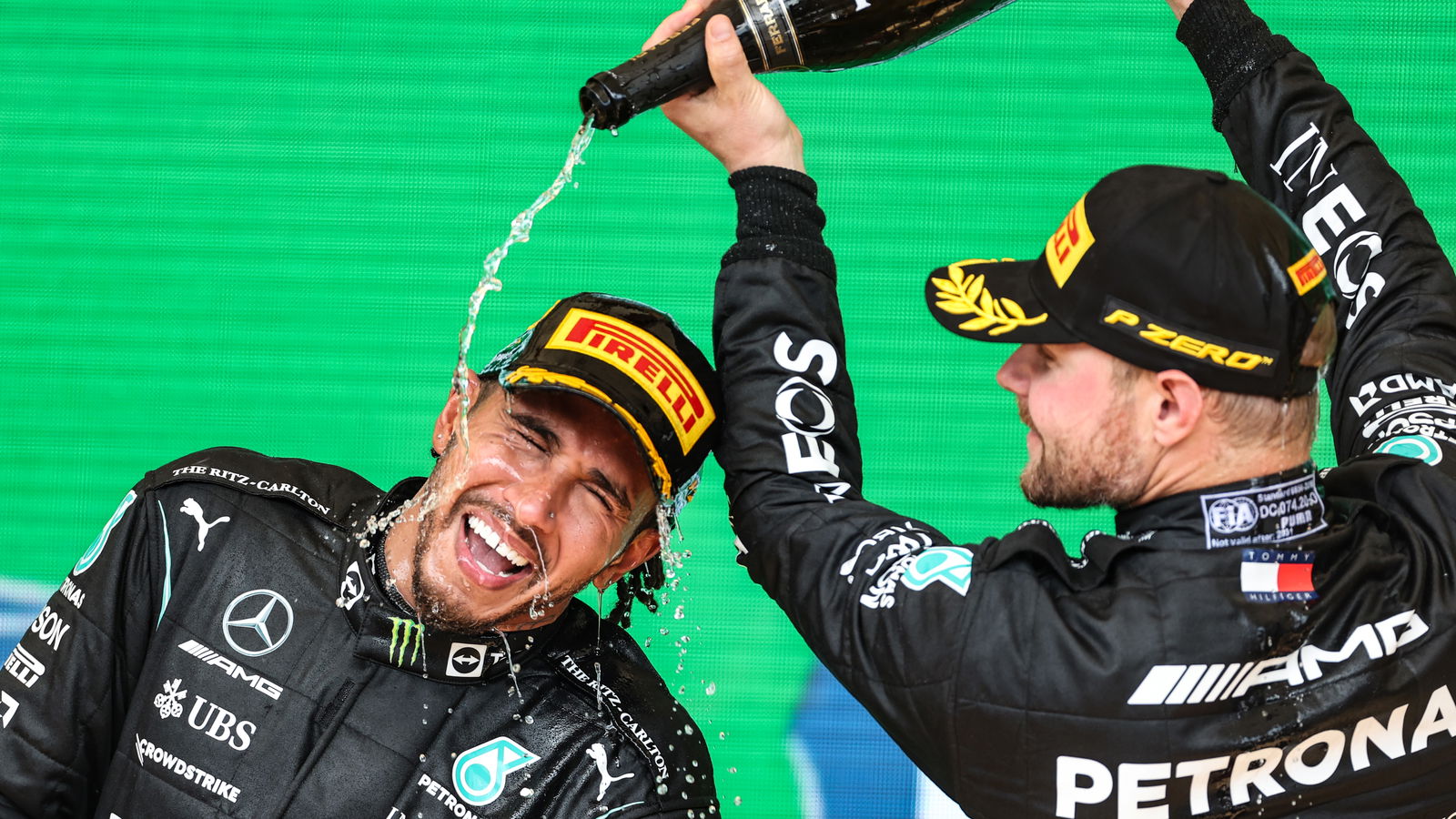 Bottas Anggap Hamilton Masih Pembalap Tercepat di Grid