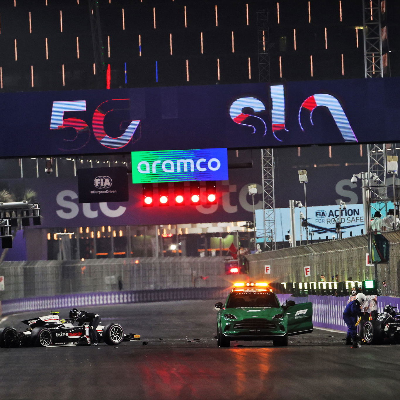 Hasil Lengkap Feature Race F2 Arab Saudi dari Corniche Jeddah