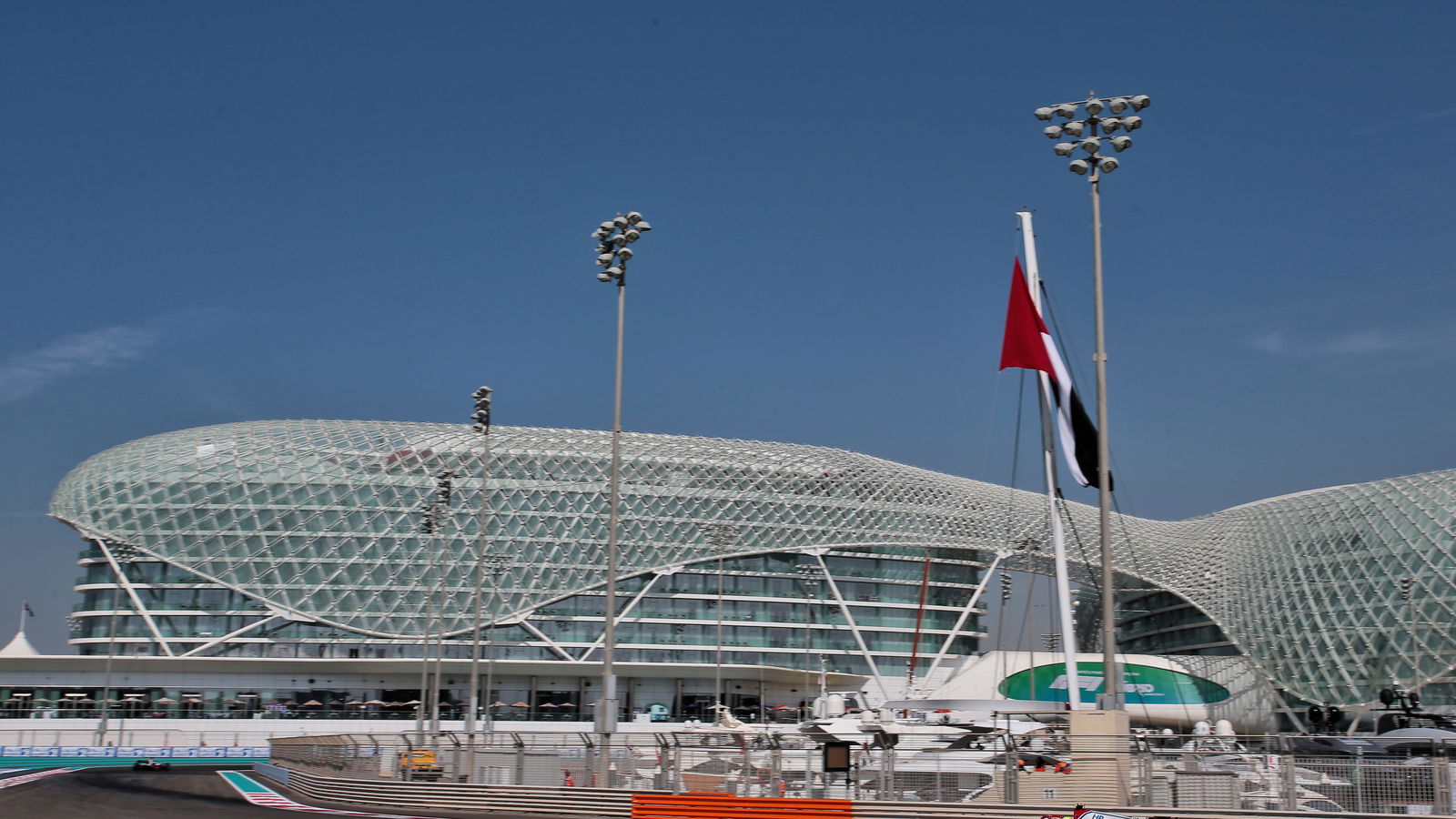 FIA Formula 2 2021 - Abu Dhabi - Full Sprint Race (1) Results