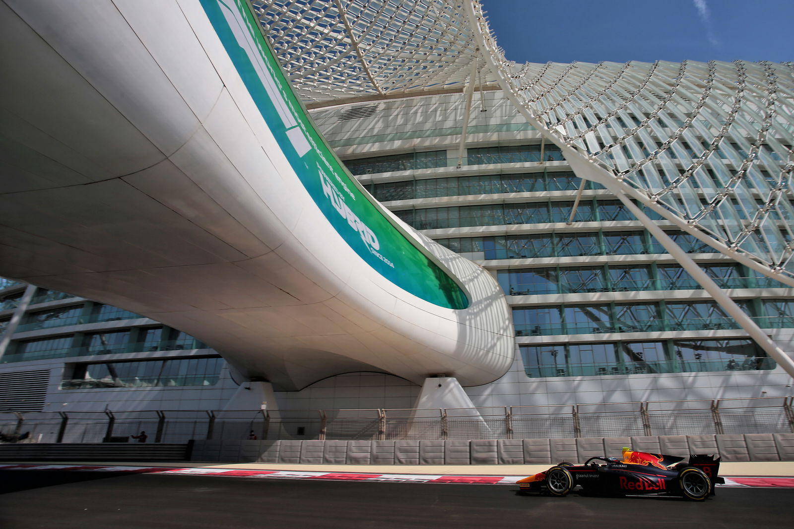 Verschoor replaces injured Fittipaldi at Charouz for F2 Abu Dhabi finale