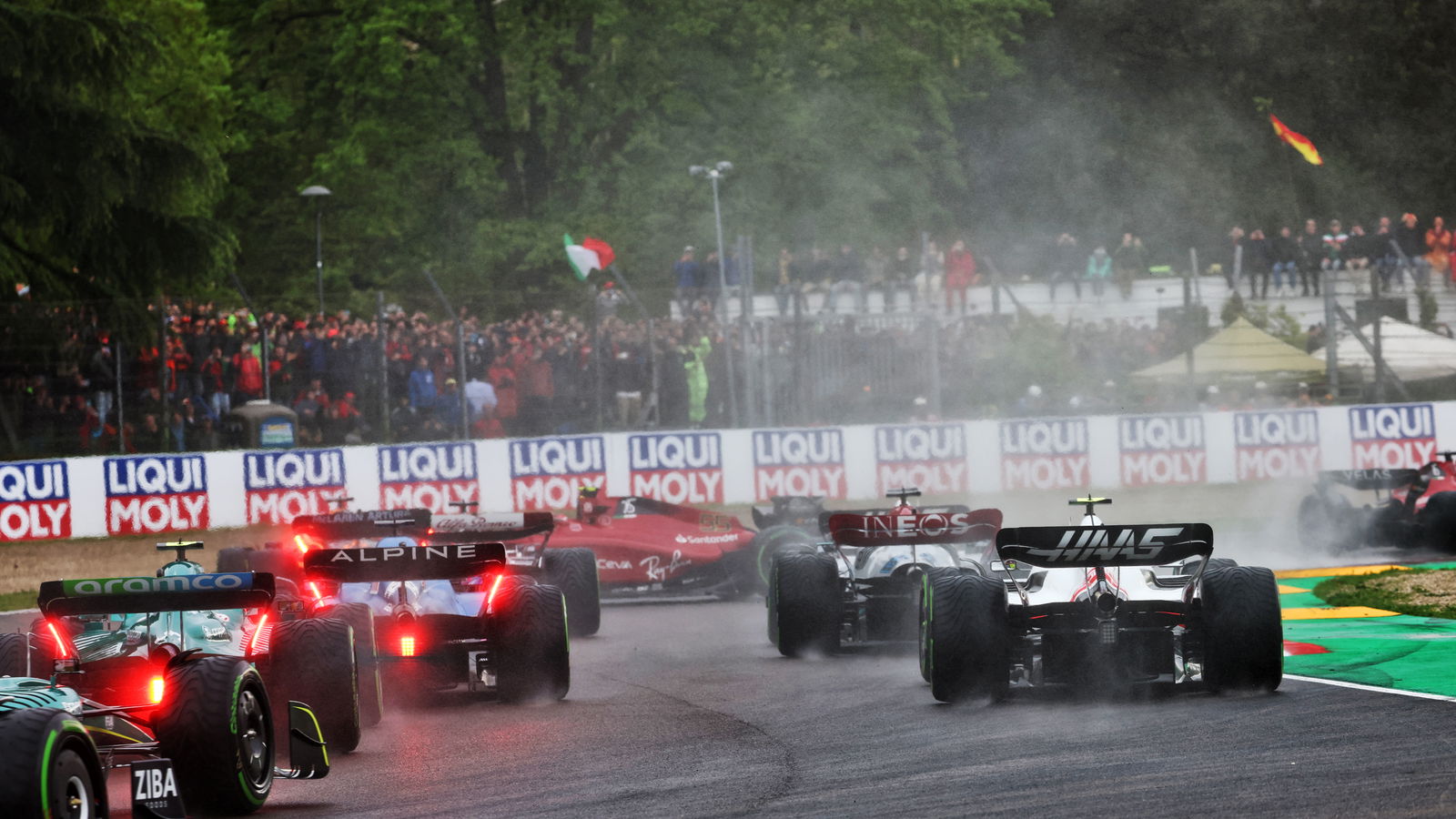 Persiapan F1 GP Emilia Romagna Terus Terganggu Banjir Besar