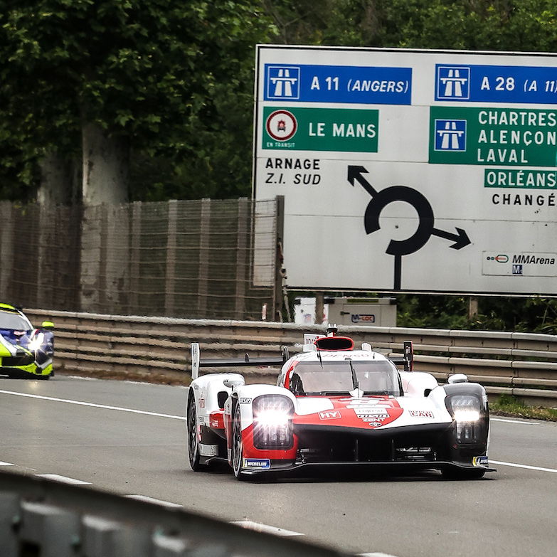 #8 Toyota Gazoo Racing - Brendon Hartley, Sebastien Buemi, Ryo Fukuda
