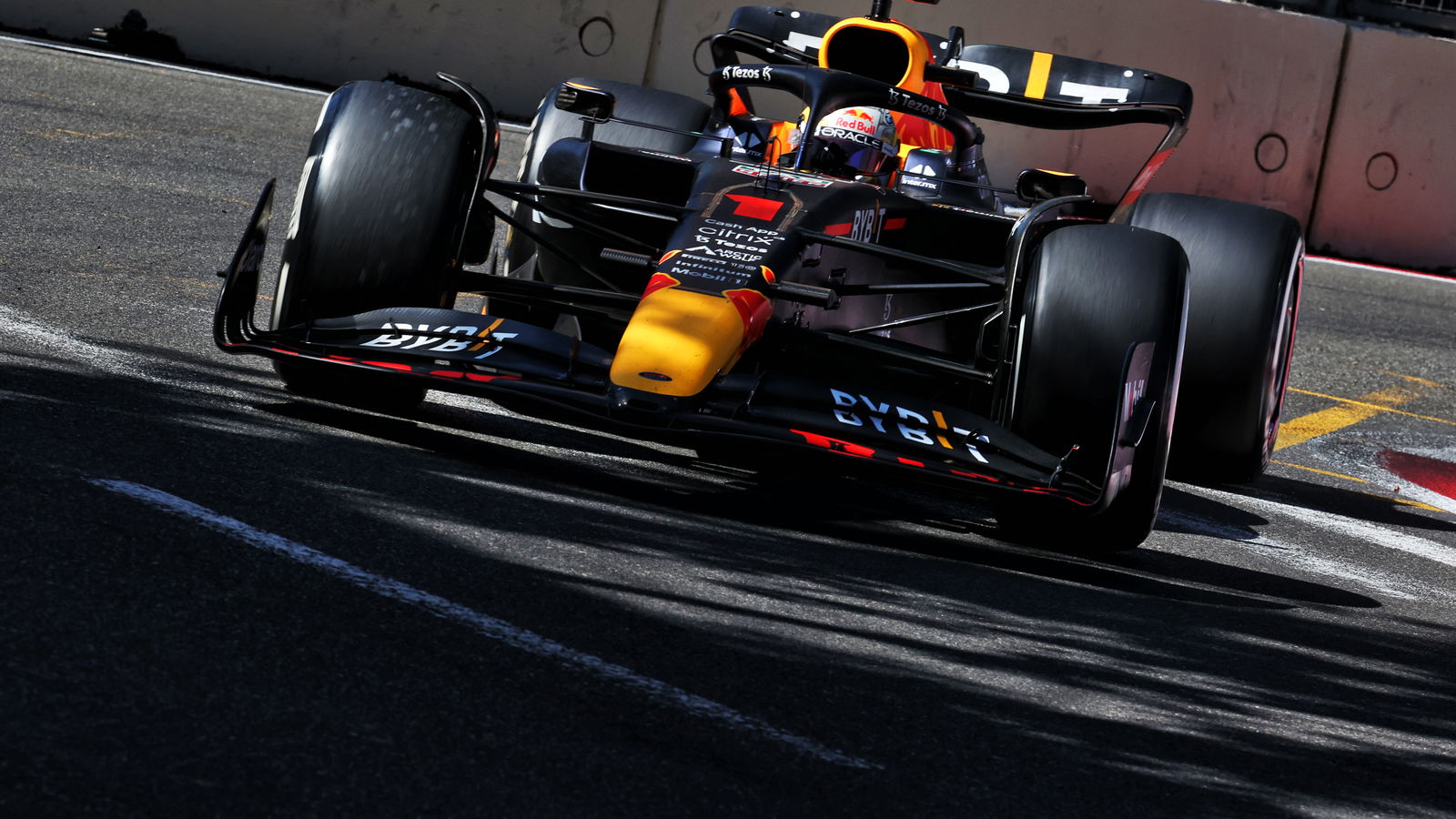F1 GP Azerbaijan: Verstappen Berjaya di Baku, Ferrari DNF Ganda
