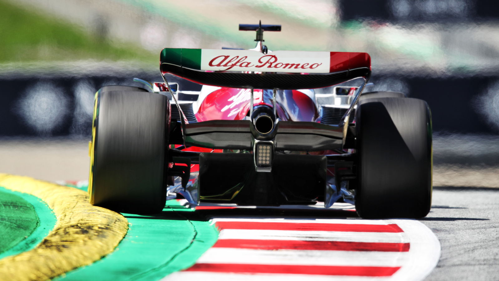 Mengenal DRS, Teknologi untuk Membantu Overtake di F1