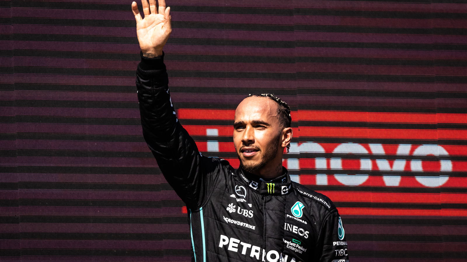 Hamilton lost “around 3kg” after F1 drinks bottle failed during French GP