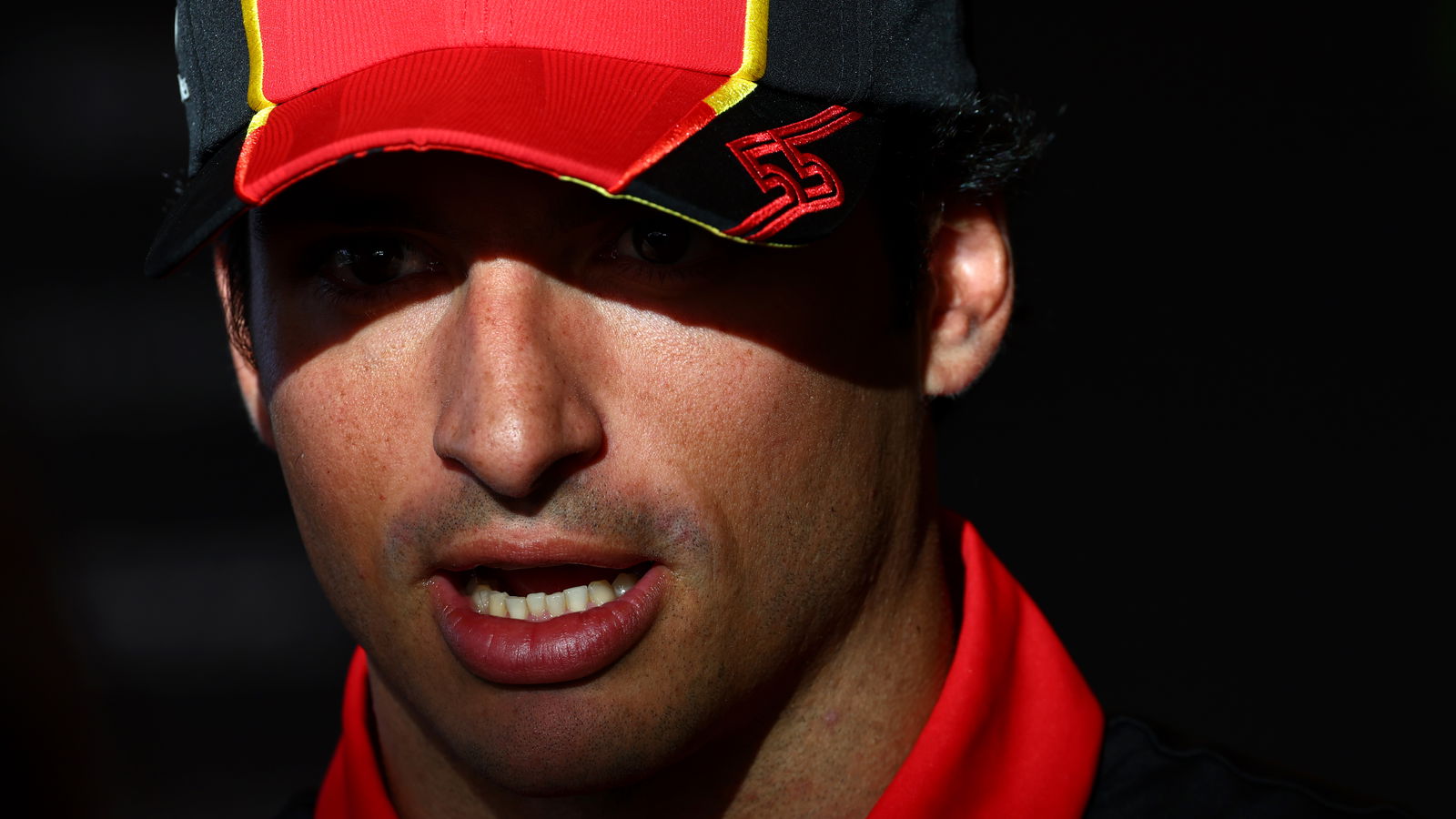 Sainz Terkejut dengan Rumor Krisis di Dalam Tubuh Ferrari