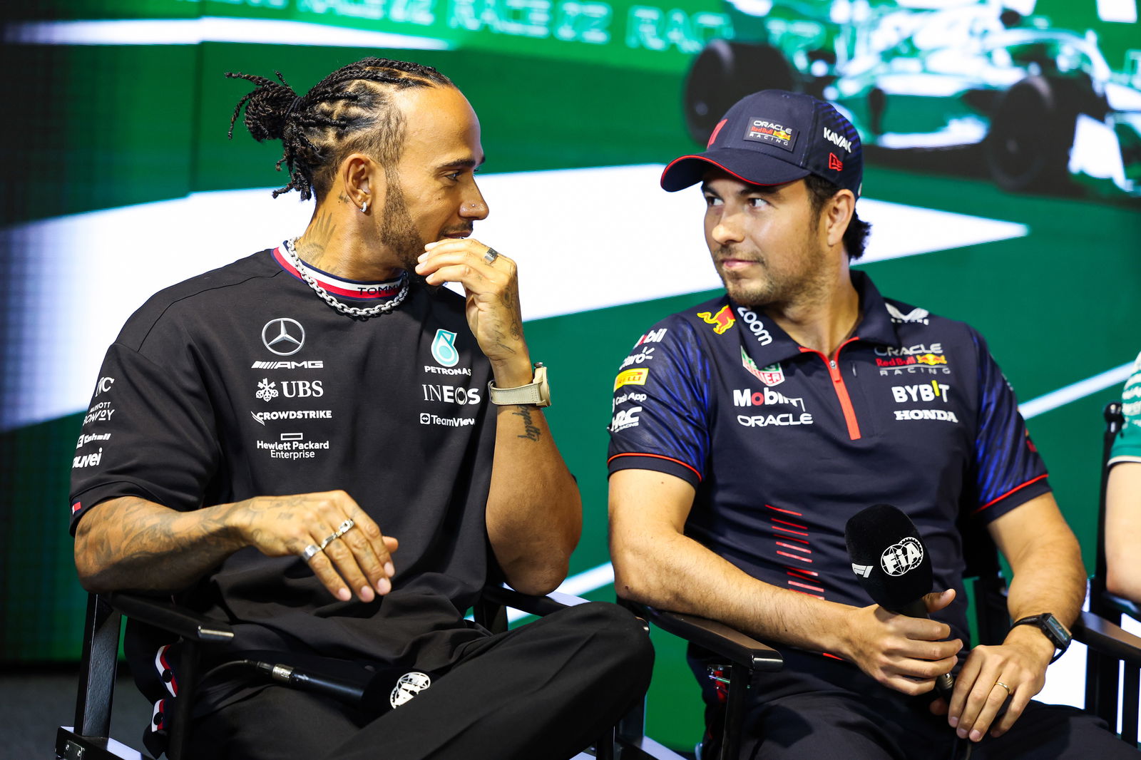 Hamilton: ‘I don’t plan on leaving Mercedes, but we all need a kick’