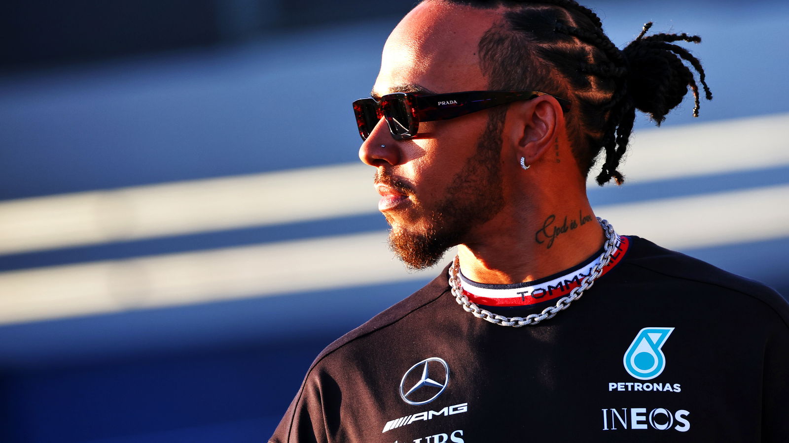 Hamilton fires warning to F1 rivals: “I will win again”
