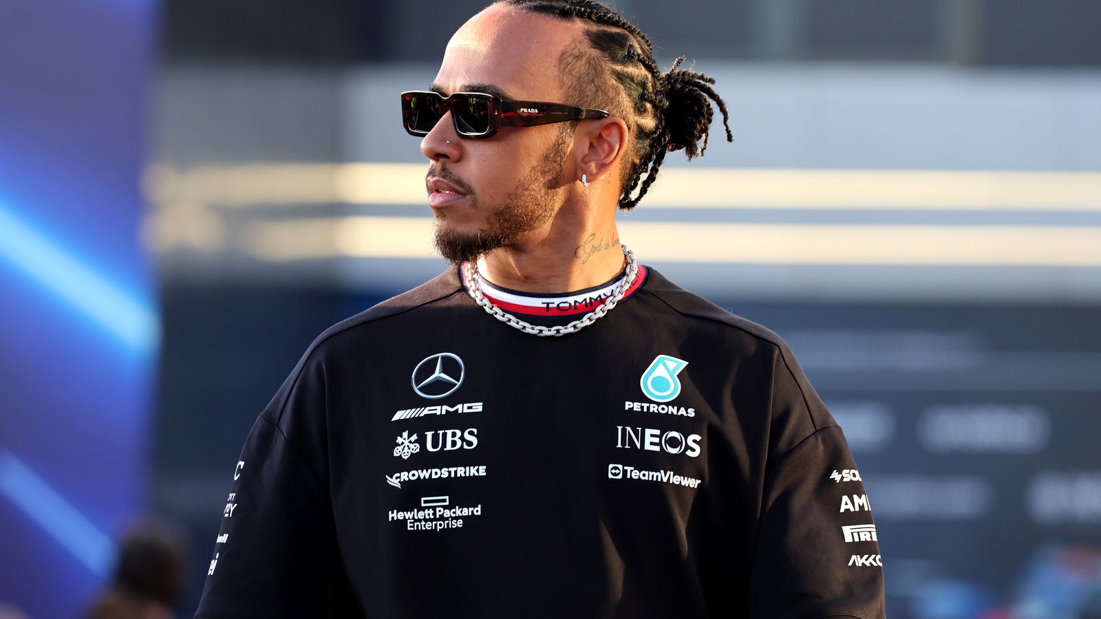 Hamilton: ‘I don’t plan on leaving Mercedes, but we all need a kick’