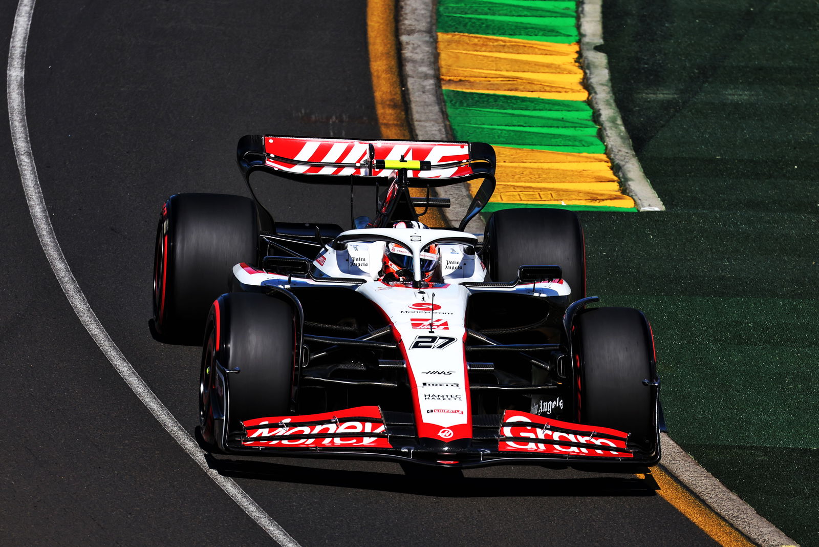 Sainz rages at “the most unfair penalty I’ve ever seen” for Alonso clash